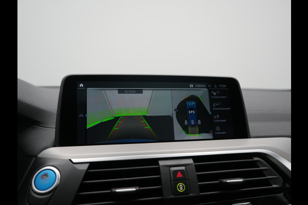 BMW iX3 High Executive 80 kWh 286pk Dealer O.H | SOH 95,5% | | Panodak | Head Up | Adaptive Cruise | 360 Camera | Harman / Kardon | Lederen Sportstoelen Memory & Verwarmd | Keyless | Apple Carplay | Blis | Sfeerverlichting | DAB | Navigatie | 20"L.M |