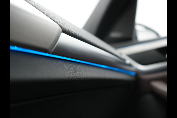 BMW iX3 High Executive 80 kWh 286pk Dealer O.H | SOH 95,5% | | Panodak | Head Up | Adaptive Cruise | 360 Camera | Harman / Kardon | Lederen Sportstoelen Memory & Verwarmd | Keyless | Apple Carplay | Blis | Sfeerverlichting | DAB | Navigatie | 20"L.M |