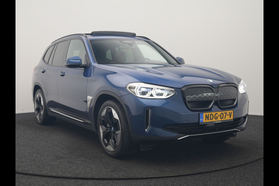 BMW iX3 High Executive 80 kWh 286pk Dealer O.H | SOH 95,5% | | Panodak | Head Up | Adaptive Cruise | 360 Camera | Harman / Kardon | Lederen Sportstoelen Memory & Verwarmd | Keyless | Apple Carplay | Blis | Sfeerverlichting | DAB | Navigatie | 20"L.M |