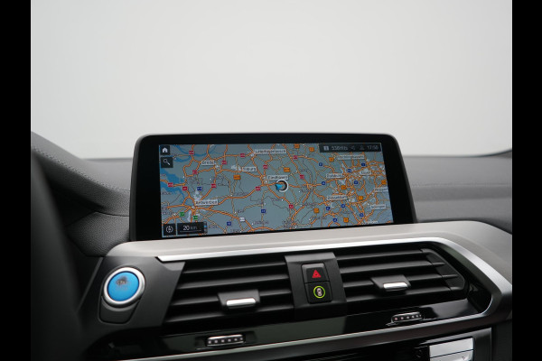 BMW iX3 High Executive 80 kWh 286pk Dealer O.H | SOH 95,5% | | Panodak | Head Up | Adaptive Cruise | 360 Camera | Harman / Kardon | Lederen Sportstoelen Memory & Verwarmd | Keyless | Apple Carplay | Blis | Sfeerverlichting | DAB | Navigatie | 20"L.M |