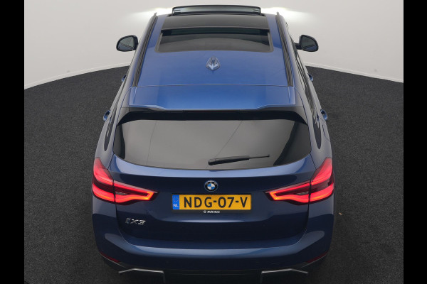 BMW iX3 High Executive 80 kWh 286pk Dealer O.H | SOH 95,5% | | Panodak | Head Up | Adaptive Cruise | 360 Camera | Harman / Kardon | Lederen Sportstoelen Memory & Verwarmd | Keyless | Apple Carplay | Blis | Sfeerverlichting | DAB | Navigatie | 20"L.M |