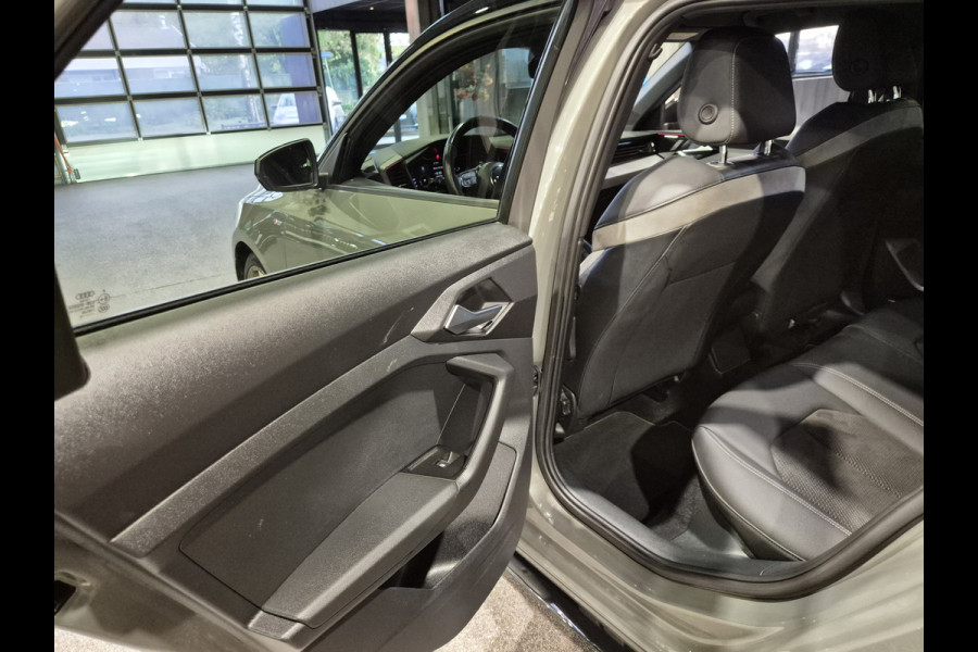 Audi A1 Sportback 30 TFSI edition one S-Line Groot Navi | Verw. stoelen | Carplay-Android | LED