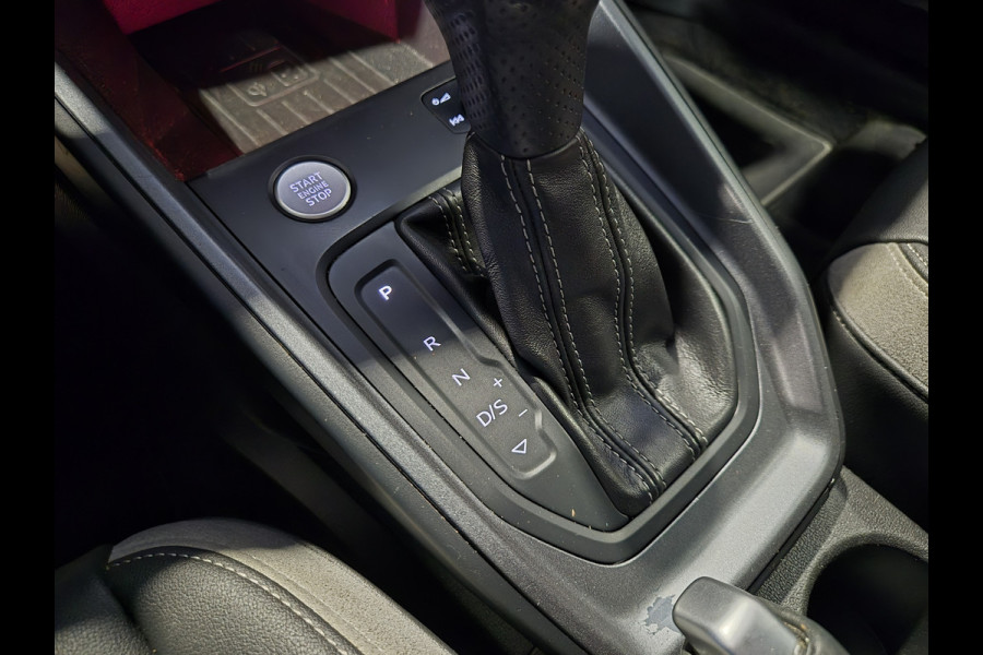 Audi A1 Sportback 30 TFSI edition one S-Line Groot Navi | Verw. stoelen | Carplay-Android | LED
