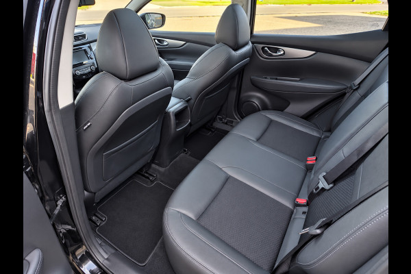 Nissan QASHQAI 1.3 DIG-T Tekna Glasdak! 360'Camera! Navi! Stoelverwarming! Lane Assist! Cruise! Inklapbare Spiegels! Star/Stop!