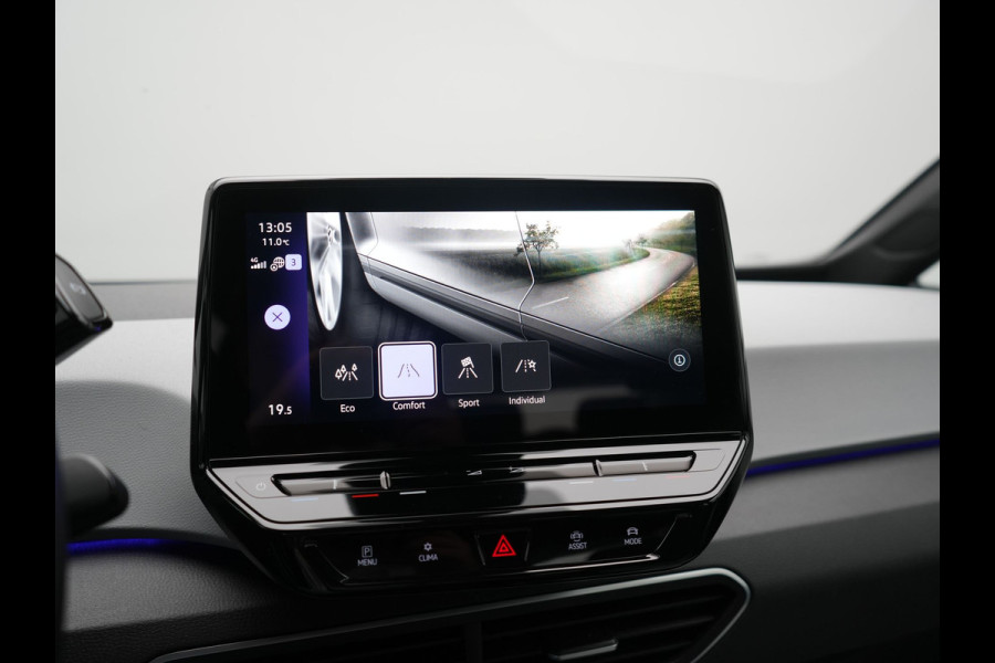 Volkswagen ID.3 Pro S 77 kWh 204pk Dealer O.H. | Adaptive Cruise | Stuur Verwarmd | Alcantara Sportstoelen | Apple Carplay | 19"L.M | Sfeerverlichting | Navigatie | Virtual | DAB |