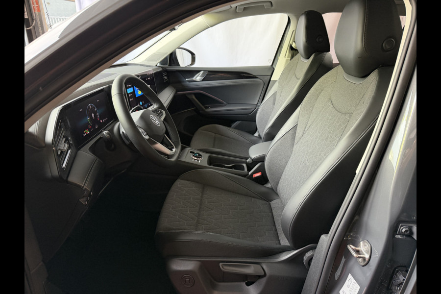 Volkswagen Tiguan 1.5 eHYBRID TREKHAAK PANORAMA STOEL/STUUR VERW CAMERA ELEK.KLEP PHEV PLUG IN HYBRID