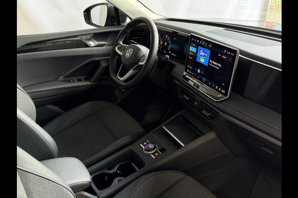 Volkswagen Tiguan 1.5 eHYBRID TREKHAAK PANORAMA STOEL/STUUR VERW CAMERA ELEK.KLEP PHEV PLUG IN HYBRID