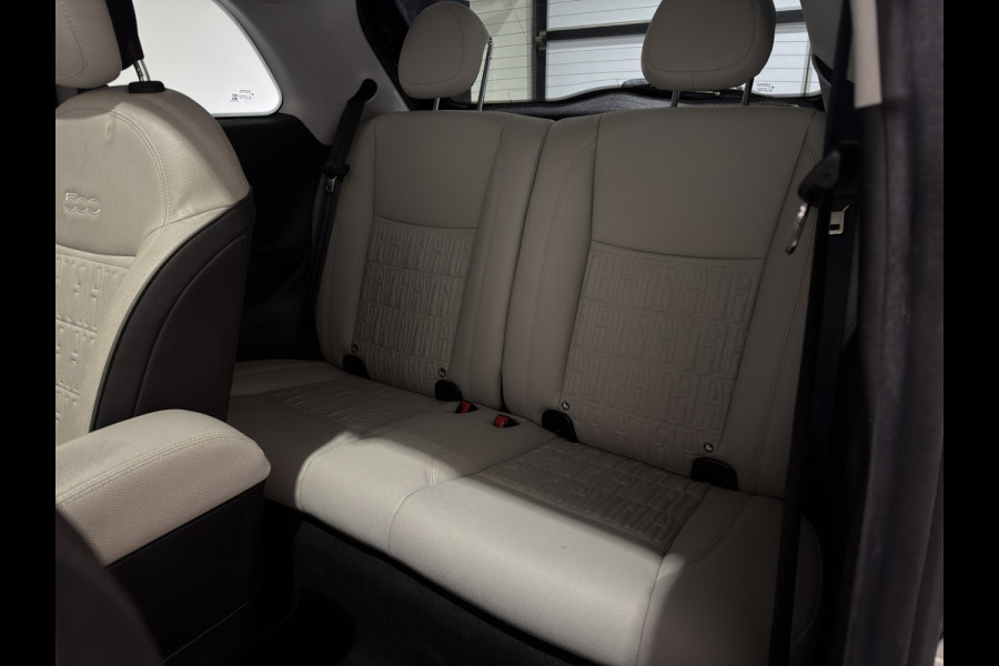 Fiat 500 La Prima 42 kWh | JBL! audio | Verwarmbare stoelen | Panorama dak | Full led |