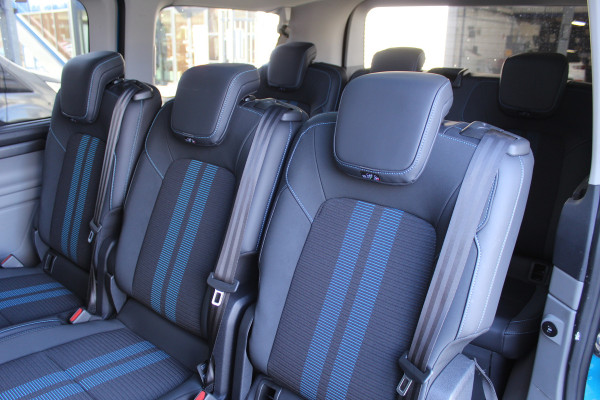 Ford e-Transit Custom Tourneo 65 kWh Sport | Trekhaak | 8P | Panoramadak | BLIS | Full Options