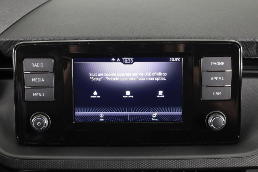 Škoda Kamiq 1.0 TSI Ambition 110 pk Automaat (DSG) | Verlengde garantie | Navigatie via App | Autom. airco | Parkeersensoren achter |