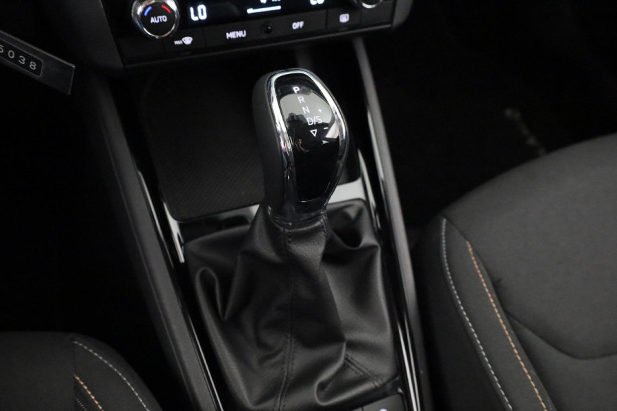 Škoda Kamiq 1.0 TSI Ambition 110 pk Automaat (DSG) | Verlengde garantie | Navigatie via App | Autom. airco | Parkeersensoren achter |