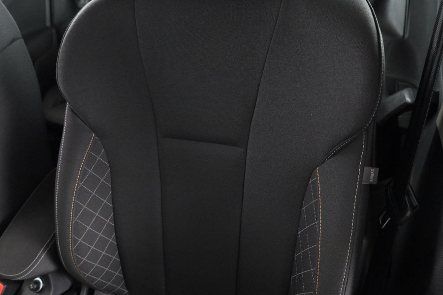 Škoda Kamiq 1.0 TSI Ambition 110 pk Automaat (DSG) | Verlengde garantie | Navigatie via App | Autom. airco | Parkeersensoren achter |