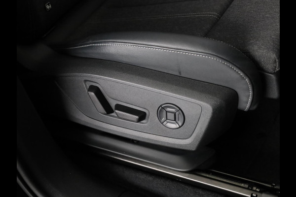 Audi Q6 e-tron S edition quattro 100 kWh 367 pk | Panoramadak | Warmtepomp | Navigatie  | Trekhaak (wegklapbaar) | Park assist | 360° camera | HUD | Passagiersscherm | Bang & Olufsen | S-Line | | Verlengde garantie