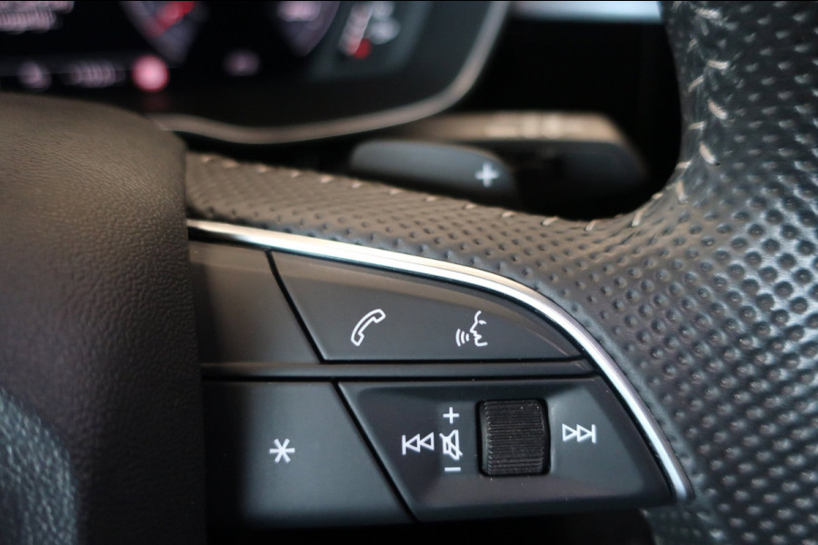 Audi Q3 Sportback 45 TFSI quattro ed. one S-Line 1e EIG_LED_ADAP-CRUIS_PANO_B&O_20-INCH.