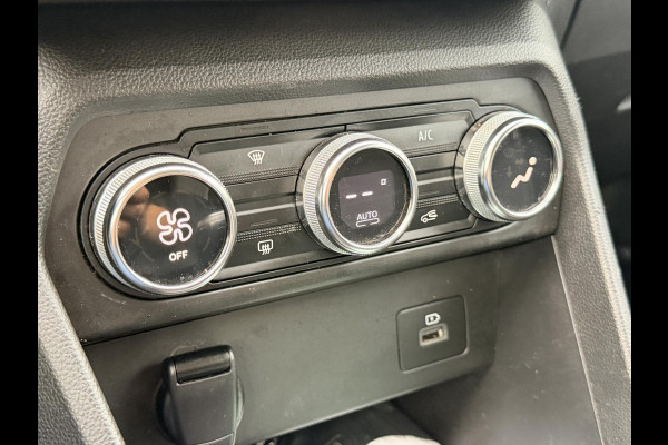 Dacia Jogger 1.0 TCe Extreme 7P | Trekhaak | Dealeronderhouden | Apple & Android | 1e Eigenaar | Camera | Cruise Control | NL Auto |