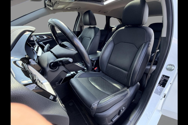 Kia Ceed Sportswagon 1.6 GDI PHEV ExecutiveLine | SOH 92,3% | Panoramadak | JBL | Stoelverwarming & Ventilatie | Achterbank Verwarming | Adaptieve Cruise | Memory Stoelen | Dealeronderhouden |