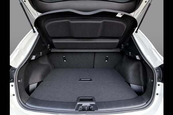 Nissan QASHQAI 1.3 DIG-T Tekna Black Edition | Panoramadak | Adaptive Cruise Control | Dealeronderhouden | Stoelverwarming | 360° | Dodehoek | Apple & Android |