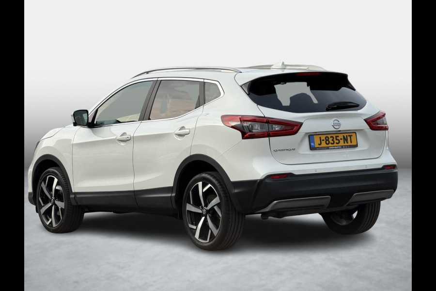 Nissan QASHQAI 1.3 DIG-T Tekna Black Edition | Panoramadak | Adaptive Cruise Control | Dealeronderhouden | Stoelverwarming | 360° | Dodehoek | Apple & Android |
