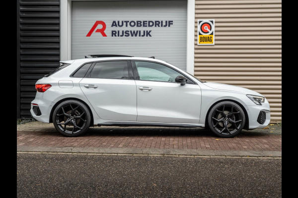 Audi A3 Sportback 30 TFSI edition Pano/Leer/AppleCarPlay/Matrix
