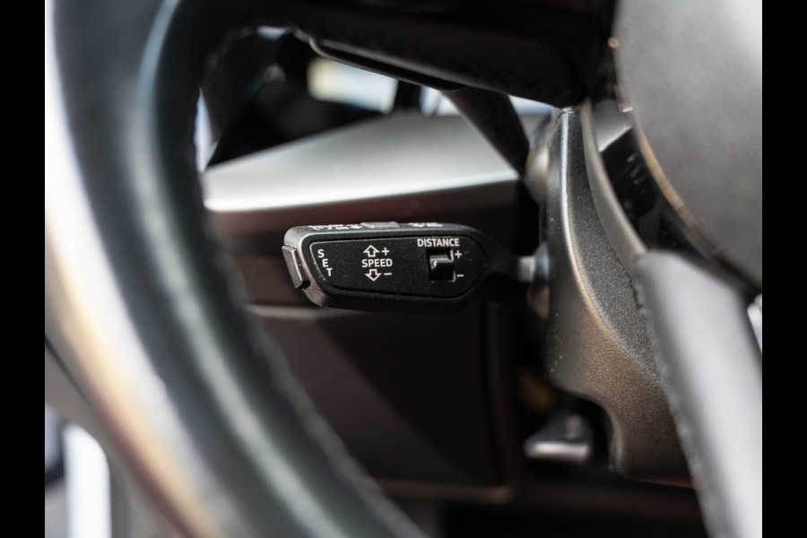 Audi A3 Sportback 30 TFSI edition Pano/Leer/AppleCarPlay/Matrix