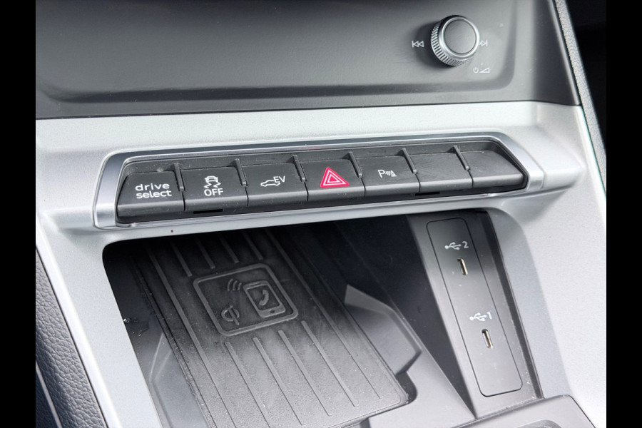 Audi Q3 Sportback 45 TFSI e S-Line Pano/AppleCar/Camera
