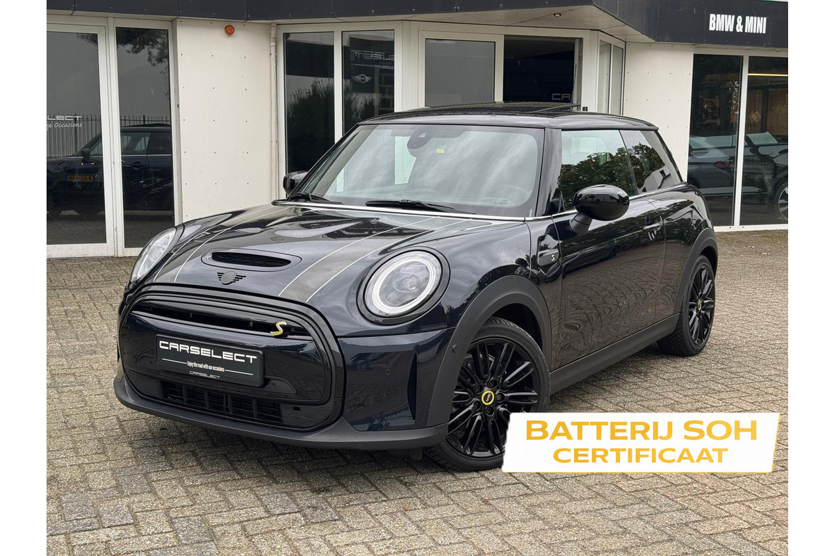 MINI Cooper SE Black edition HEAD-UP | LEDER | PANORAMADAK | CAMERA | HARMAN/KARDON