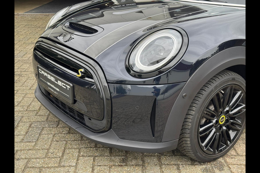 MINI Cooper SE Black edition HEAD-UP | LEDER | PANORAMADAK | CAMERA | HARMAN/KARDON