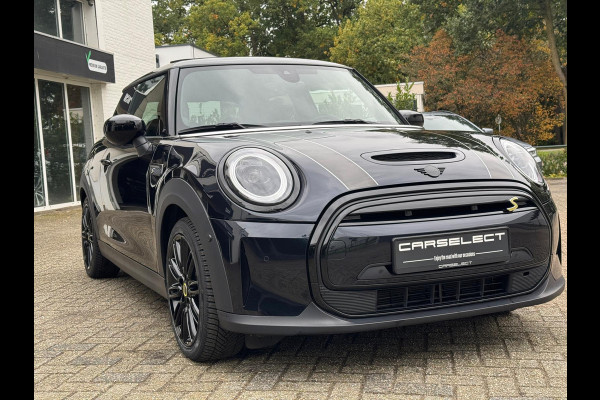 MINI Cooper SE Black edition HEAD-UP | LEDER | PANORAMADAK | CAMERA | HARMAN/KARDON