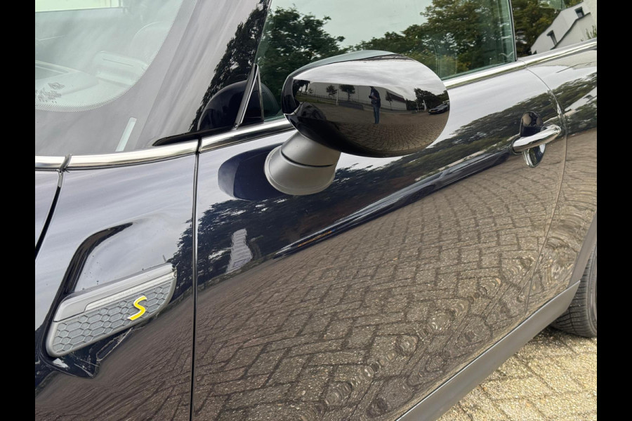 MINI Cooper SE Black edition HEAD-UP | LEDER | PANORAMADAK | CAMERA | HARMAN/KARDON