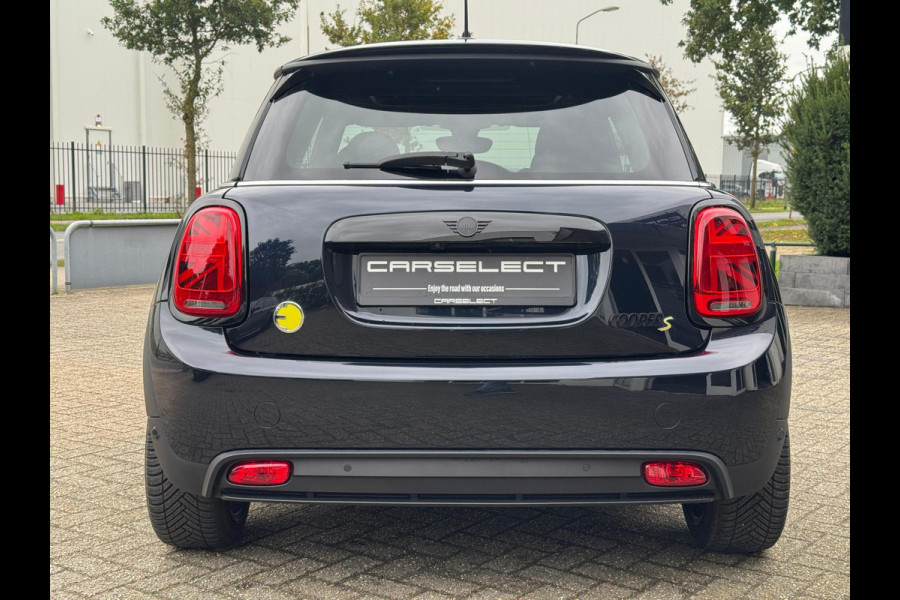 MINI Cooper SE Black edition HEAD-UP | LEDER | PANORAMADAK | CAMERA | HARMAN/KARDON