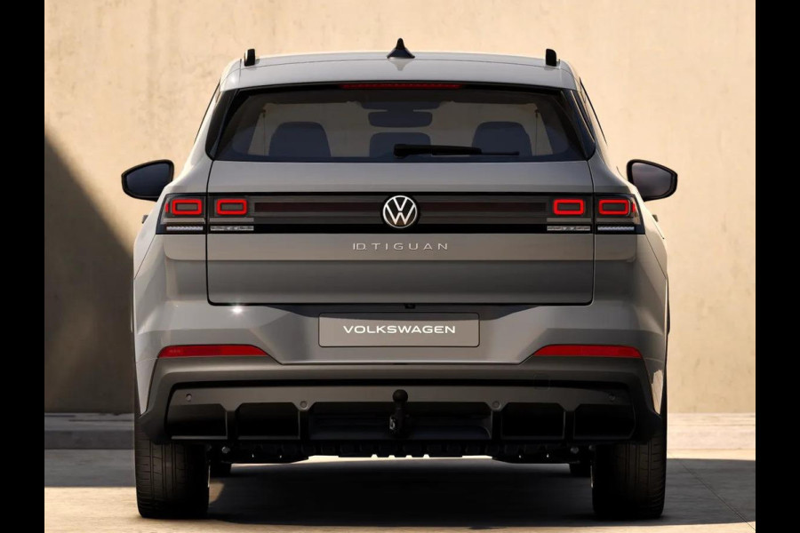 Volkswagen ID. Tiguan (1) Life 77 kWh accu 210 kW / 286 PK SUV Elektrische a Achteruitrijcamera | Stoelverwarming | Carplay