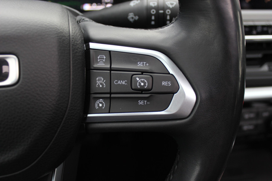 Jeep Compass 4xe 240 Plug-in Hybrid Electric S / Camera / Leder / CarPlay / Keyless / 19'' / Stuur+Stoelverwarming / DAB / ACC