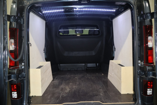 Renault Trafic 2.0 dCi 170pk L2 H1 DC Luxe