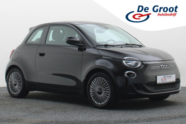 Fiat 500E Icon 42 kWh SOH 96,4%, Virtual Cockpit, Apple Carplay, Cruise, Rijstrooksensor, DAB, LED, 16''