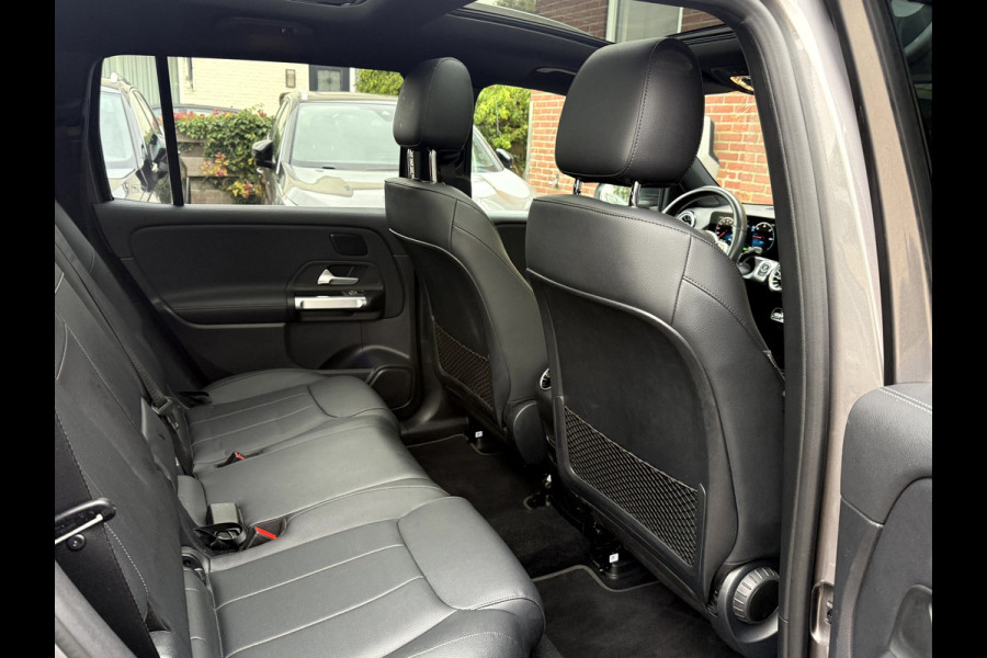 Mercedes-Benz EQB 250 Luxury Line 67 kWh SOH 97.5%, Panoramadak, Head Up Display