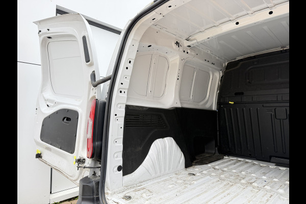 Citroën Berlingo 50kWh 136PK Elektrisch 50kWh 280km WLTP 136PK L1 Snelladen Climate Control Cruise Control Achteruitrijcamera