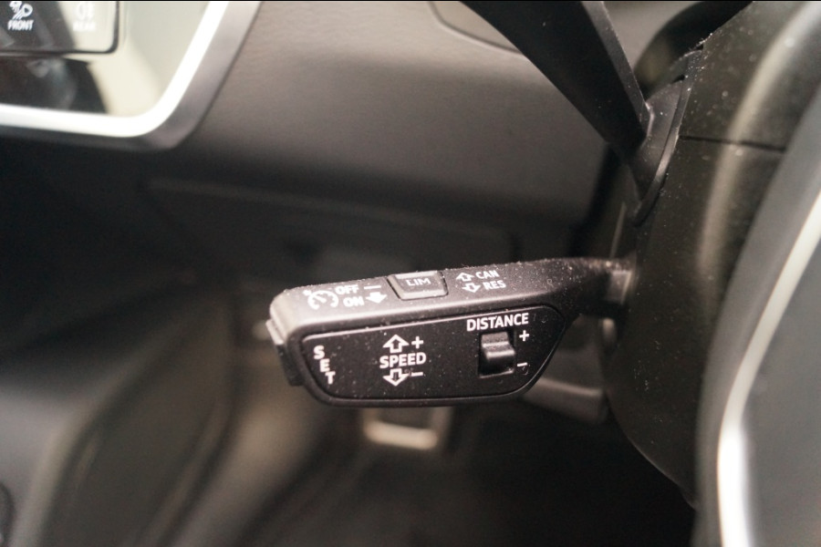 Audi A6 Avant 55 TFSI e PHEV Quattro S-line Competition -LEER-PANO-HUD-
