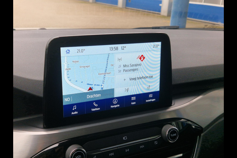 Ford Kuga 2.5 PHEV Titanium | Stoel + Stuurverwarming | Adaptive Cruise Control | Full LED | Camera | Head-Up Display | BLIS |