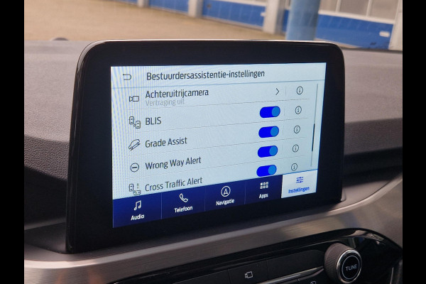 Ford Kuga 2.5 PHEV Titanium | Stoel + Stuurverwarming | Adaptive Cruise Control | Full LED | Camera | Head-Up Display | BLIS |