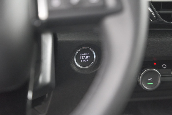 Citroën C4 1.2 Hybrid 145pk Max | 360 Camera | Adaptieve Cruise Control | Navigatie | Apple Carplay