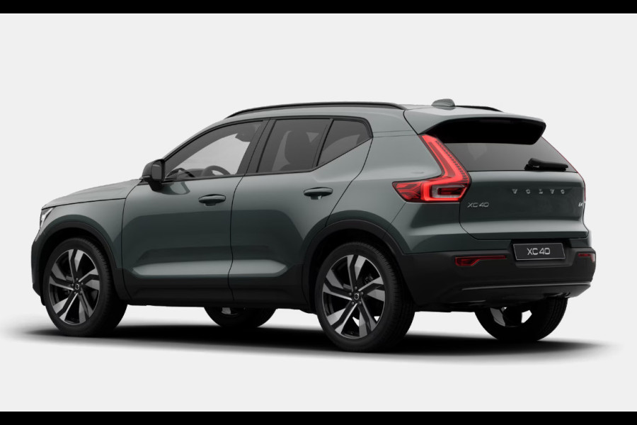 Volvo XC40 B4 211PK Automaat Plus Dark Panoramadak/ Adaptive Cruise Control/ 360 Camera/ Google infotainment/ Elektrisch verstelbare stoelen met geheugen/ Apple Carplay/ Android Auto