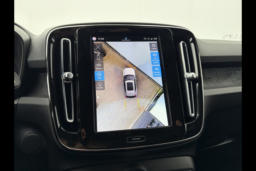Volvo XC40 Recharge Ultimate 70 kWh Soh 94.5% Pano.dak Har/Kard Trekhaak