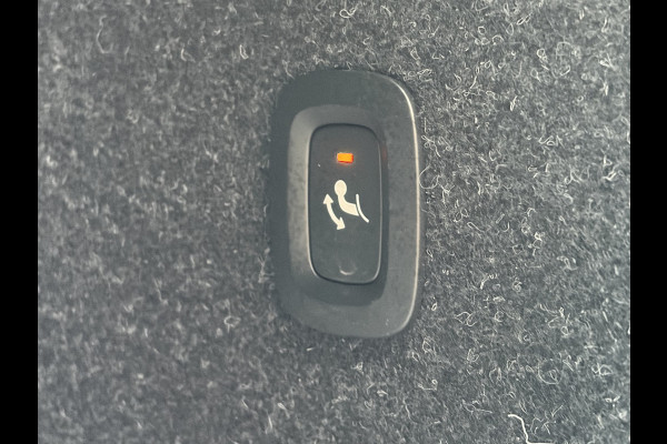 Volvo XC40 Recharge Ultimate 70 kWh Soh 94.5% Pano.dak Har/Kard Trekhaak