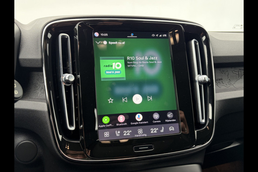 Volvo XC40 Recharge Ultimate 70 kWh Soh 94.5% Pano.dak Har/Kard Trekhaak