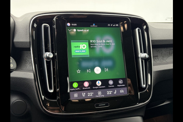 Volvo XC40 Recharge Ultimate 70 kWh Soh 94.5% Pano.dak Har/Kard Trekhaak