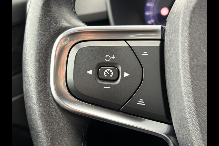 Volvo XC40 Recharge Ultimate 70 kWh Soh 94.5% Pano.dak Har/Kard Trekhaak