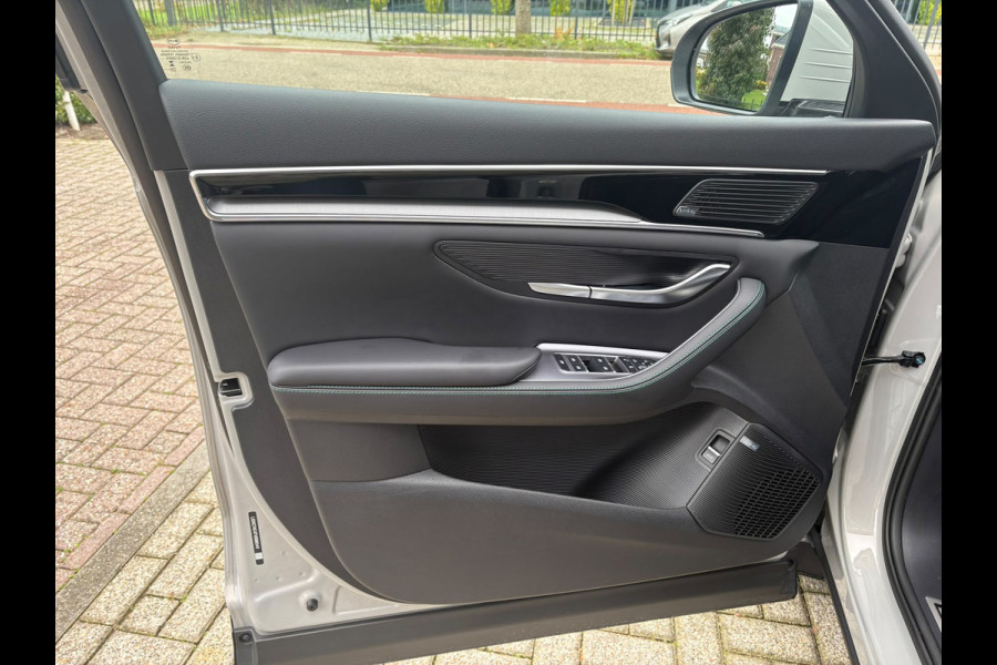BYD SEAL U 1.5 DM-i FWD Boost NIEUW!