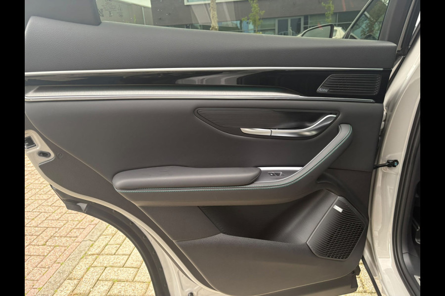 BYD SEAL U 1.5 DM-i FWD Boost NIEUW!