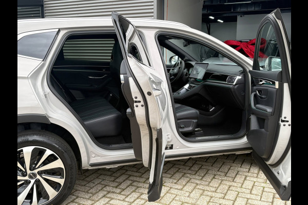 BYD SEAL U 1.5 DM-i FWD Boost NIEUW!