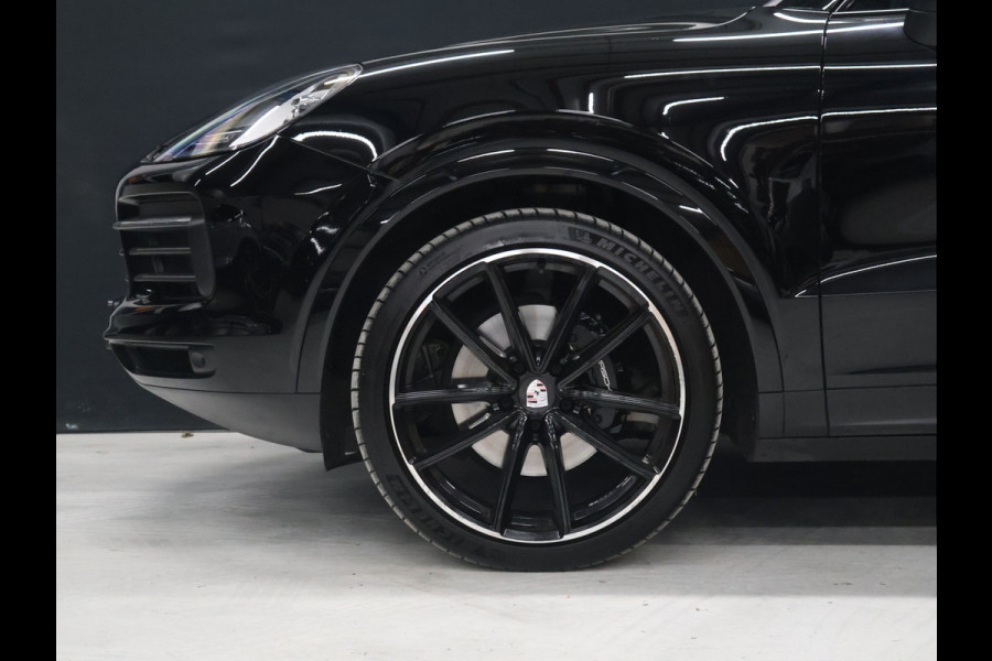 Porsche Cayenne 3.0 E-Hybrid Platinum Edition [PANORAMADAK, ACC, BOSE, SPORT CHRONO, HEAD-UP, ADAPTIVE LUCHTVERING, APPLE CARPLAY, SFEERVERLICHTING, MEMORY, NIEUWSTAAT]